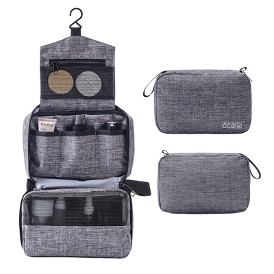 Travel 600D Polyester Fabric Toiletry Wash Bag Makeup Storage With Lining 210D