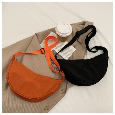 NYLON CROSSBODY BAG CROSSBODY BAG FEMALE 2024 NEW DUMPLING LIGHTWEIGHT UNDERARM BAG ALL SHOULDER CANVAS BAG