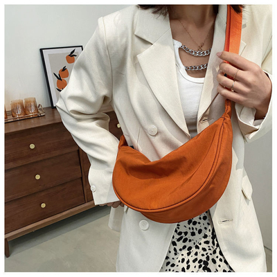 NYLON CROSSBODY BAG CROSSBODY BAG FEMALE 2024 NEW DUMPLING LIGHTWEIGHT UNDERARM BAG ALL SHOULDER CANVAS BAG