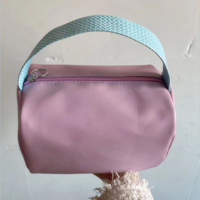 NEW PORTABLE MAKEUP BAG LARGE CAPACITY CANDY COLOR TRAVEL PORTABLE TOILETRY BAG SUNDRIES ORGANIZE MAKEUP STORAGE BAG