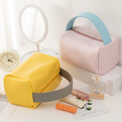 NEW PORTABLE MAKEUP BAG LARGE CAPACITY CANDY COLOR TRAVEL PORTABLE TOILETRY BAG SUNDRIES ORGANIZE MAKEUP STORAGE BAG