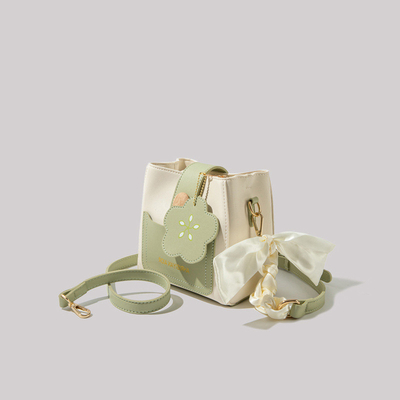 SUMMER FRESH ALL-MATCH BAG FEMALE FASHION TREND ADVANCED SENSE NICHE DESIGN CROSSBODY BUCKET BAG POPULAR THIS YEAR