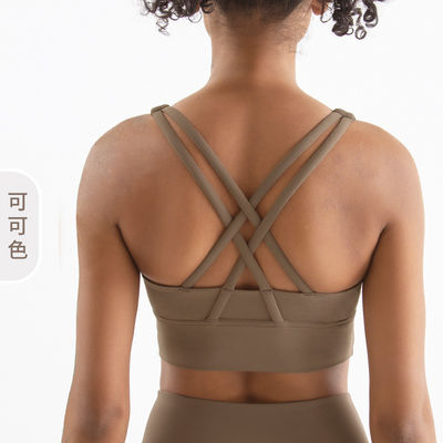 Outdoor Sports Athletic Performance Apparel Designed Using Polyester Spandex Blend Providing Optimal Stretch And Support