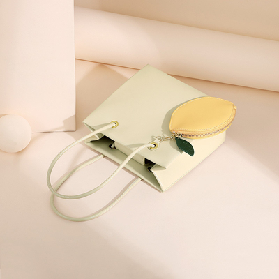 2024 THE NEW FASHION ONE-SHOULDER WOMEN'S BAG ALL THE ARMPIT SMALL SQUARE BAG NICHE DESIGN SENSE RETRO CROSSBODY BAG WOM