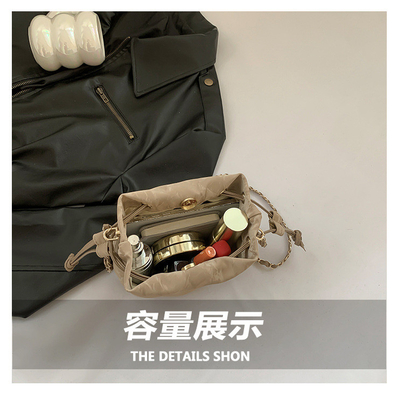 ​2024 NEW FASHION NICHE DESIGN SPRING/SUMMER CROSSBODY BAG SENIOR SENSE PLEATED BUCKET BAG
