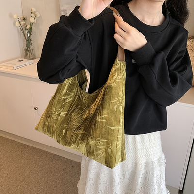New Chinese style large capacity armpit bag trend new fashion medieval shoulder bag female minority commuter Tote bag
