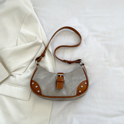 FRENCH FASHION CASUAL UNDERARM BAG WOMEN 2024 NEW TEXTURE BAGUETTE BAG SIMPLE COLOR PATCHWORK SHOULDER BAG TIDE