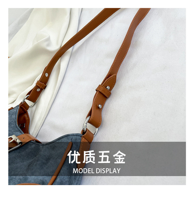 FRENCH FASHION CASUAL UNDERARM BAG WOMEN 2024 NEW TEXTURE BAGUETTE BAG SIMPLE COLOR PATCHWORK SHOULDER BAG TIDE