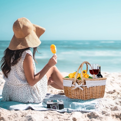 Wicker Picnic Basket with Lid and Handle Sturdy Woven Body with Washable Lining for Easter,Mother's Day,Outdoor Camping