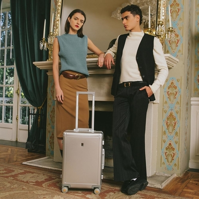 20" Aluminum Luggage Hardside Suitcase, Zipperless Luggage with TSA Lock and Spinner Wheels - Silver