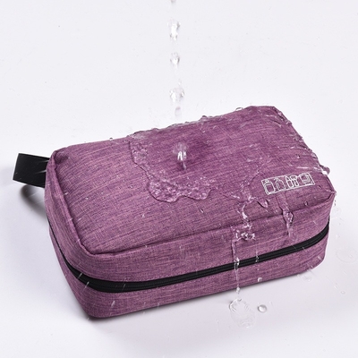 Travel 600D Polyester Fabric Toiletry Wash Bag Makeup Storage With Lining 210D